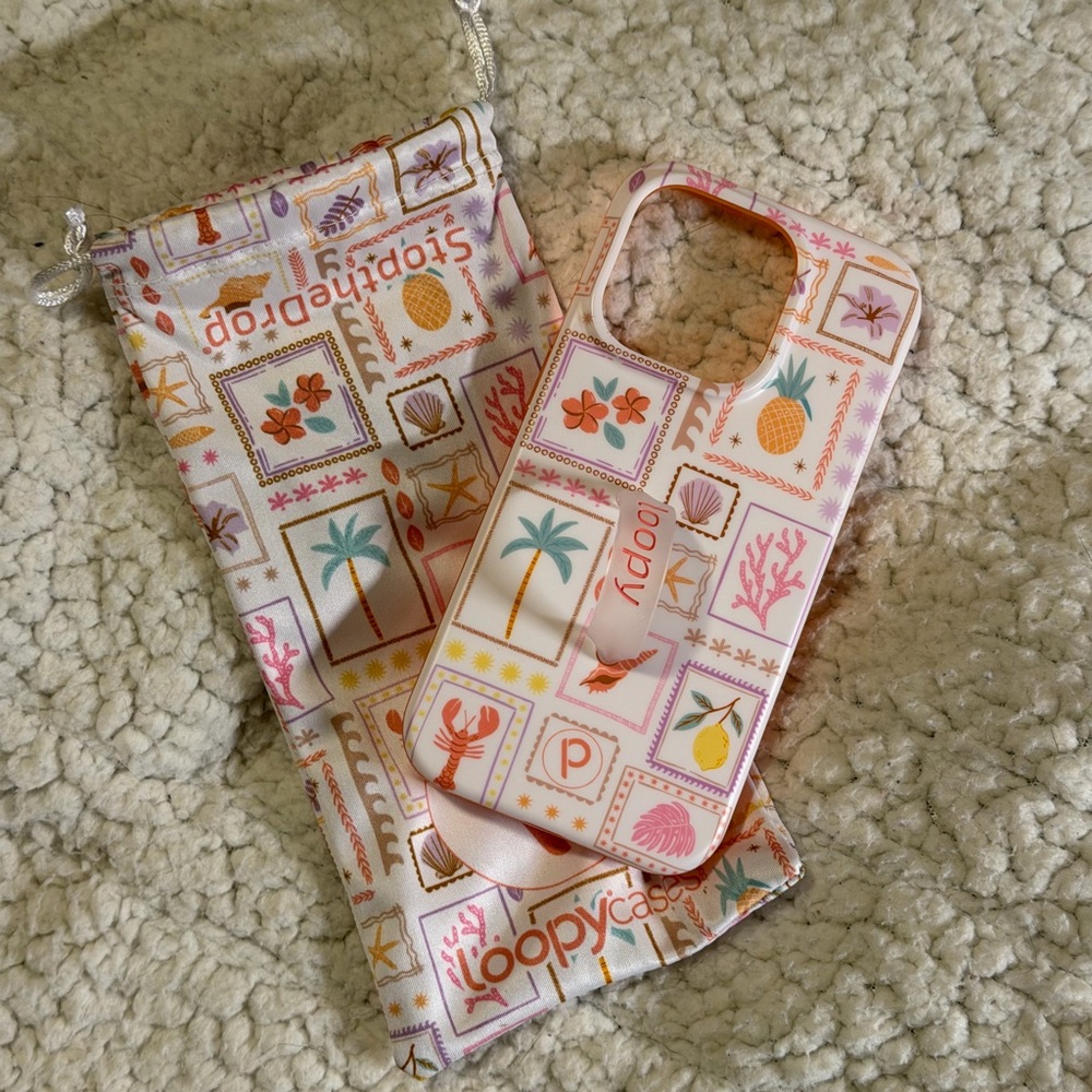 Loopy Case Tropical Pattern Phone Case - iPhone 15 pro